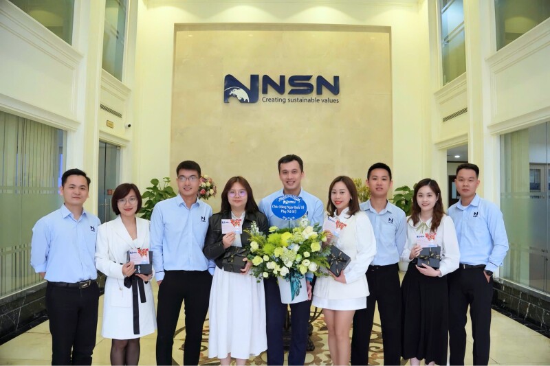 "Blind gifts" to NSN's women on 8 March 2025